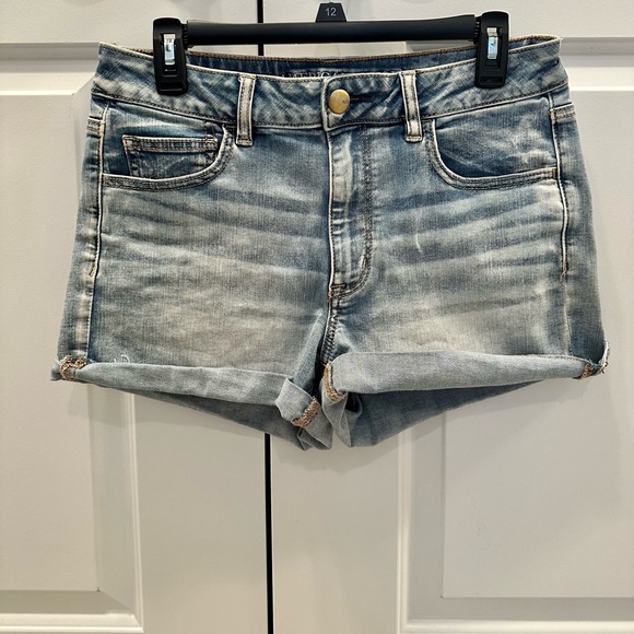 American Eagle Denim Shorts, Women's Size 12 - Picture 2 of 7